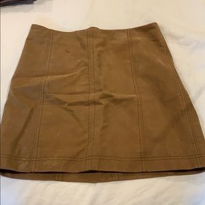 leather skirt